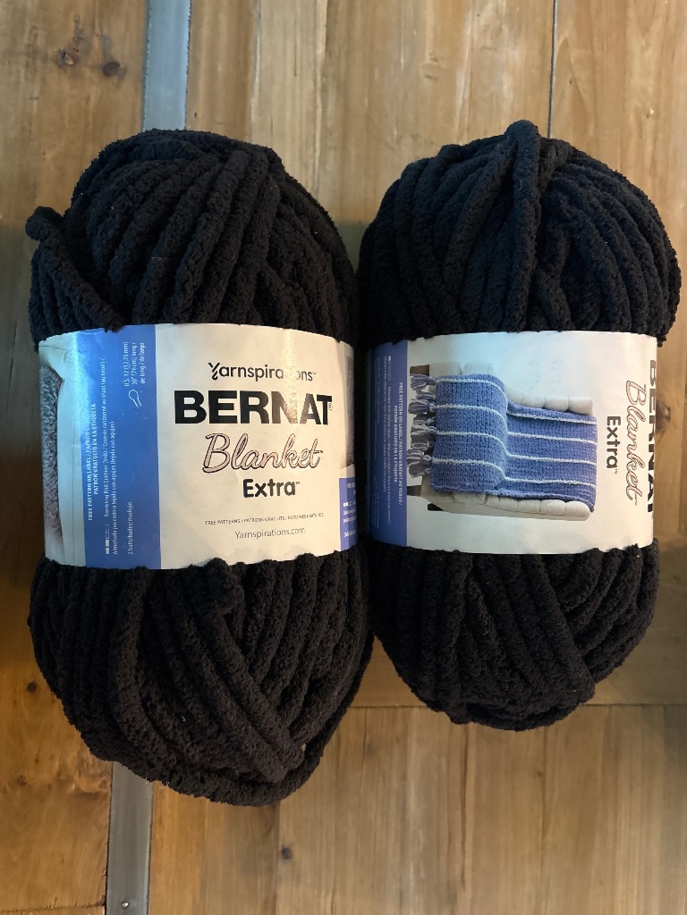 Yarn: Bernat Blanket (extra)